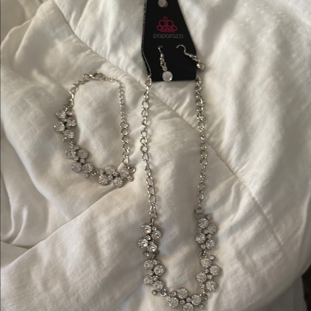 Paparazzi Silver Rhinestone Necklace